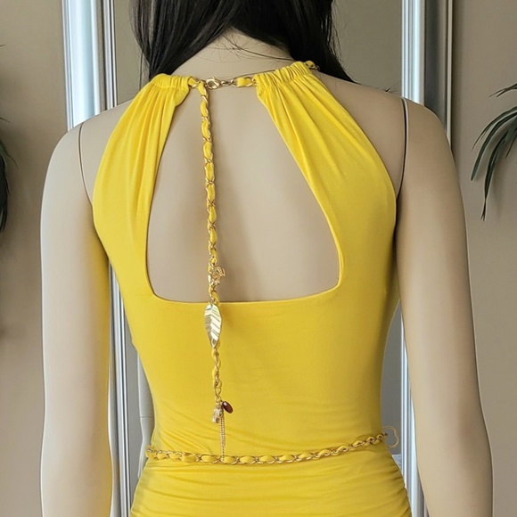 SEXY KEYHOLE DRESS - Picture 1 of 9